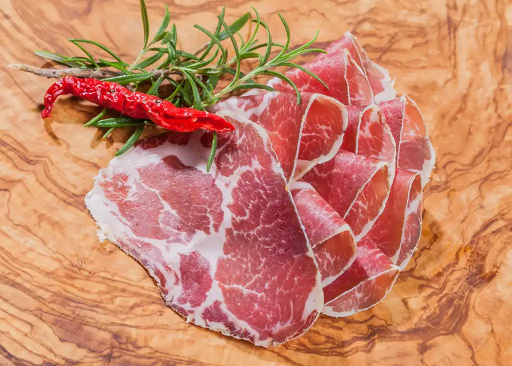 Coppa Italia hausgemacht luftgetrocknet