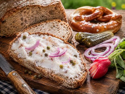 Bayerische Brettljause mit Grieben